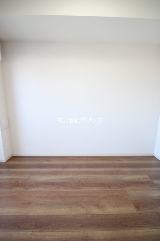 マークス横浜橋通りの洋室