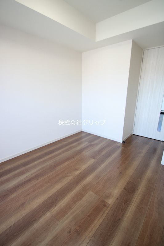 マークス横浜橋通りの洋室