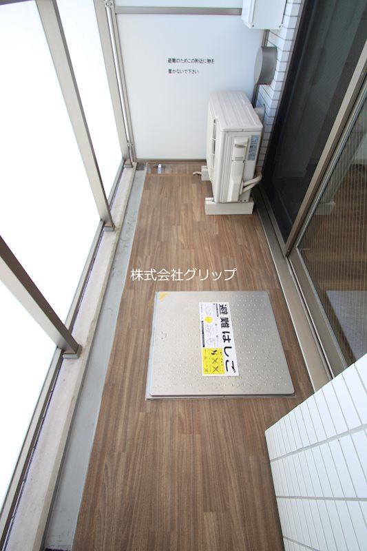 マークス横浜橋通りのバルコニー