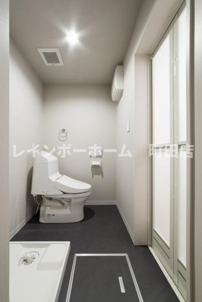 レイズ橋本※初期費用分割あと払いサービス利用可能物件のトイレ