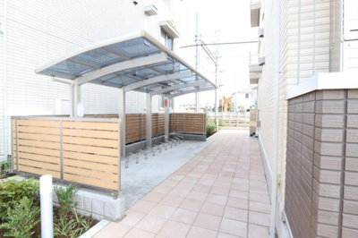 【駐車場】 | メルヴェイユおおたかの森Ⅱ | 駐車場