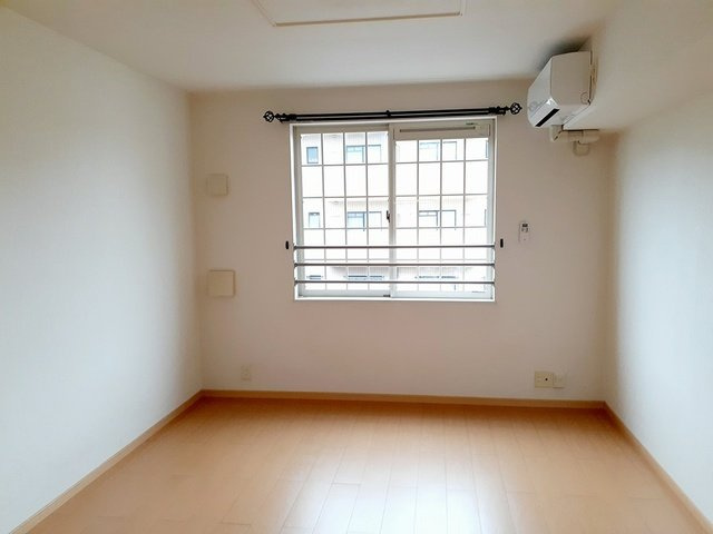 ゼフィール　Ｂの居間・リビング|ゆったり過ごせる居間です