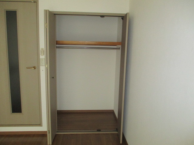 プレジデント豊新