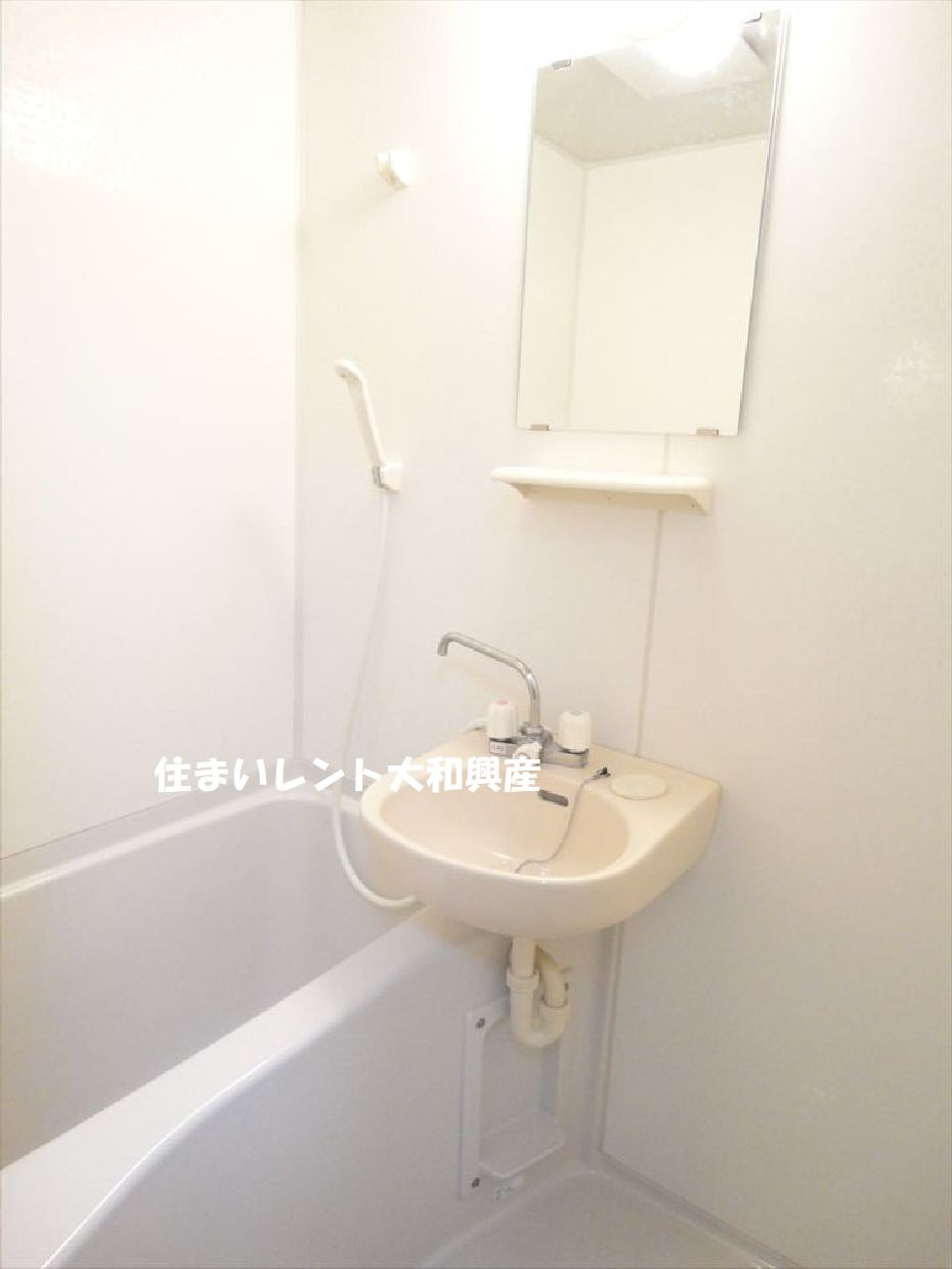 フォーレスト鹿島の浴室