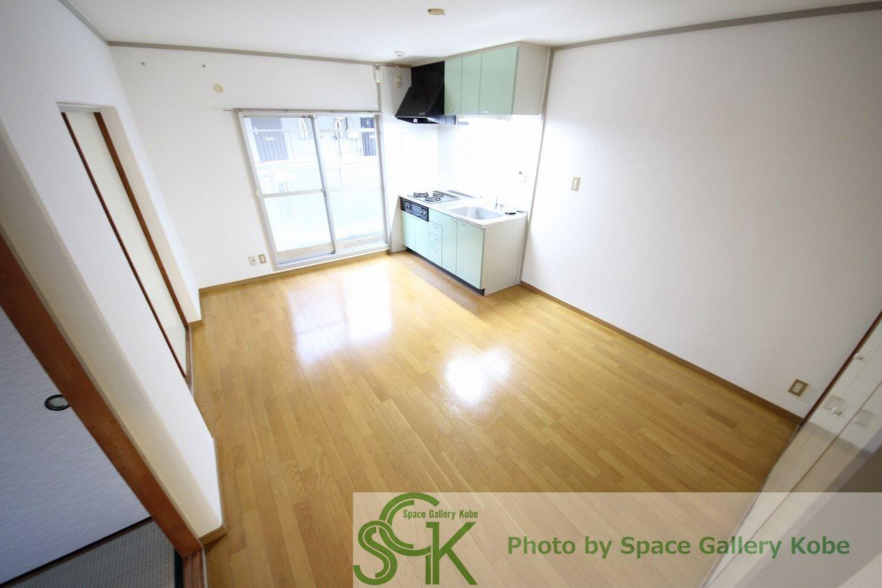 メゾン大津和の居間・リビング|※お部屋により仕様が異なる場合があります※