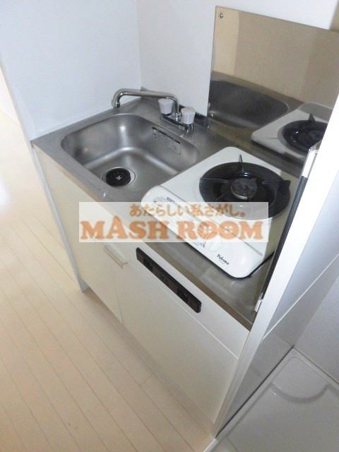 ラビアン中野A棟のキッチン