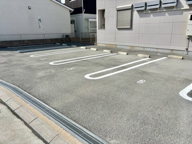 ロココハイムSの駐車場