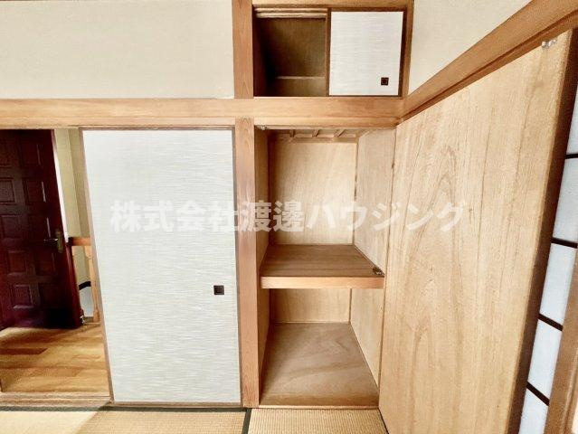 苦楽園一番町貸家の収納