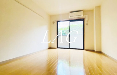 【居間・リビング】 | ラティーダ下並木 | 洋室のお部屋です。