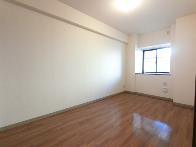 市川市大洲３丁目の賃貸マンションの洋室