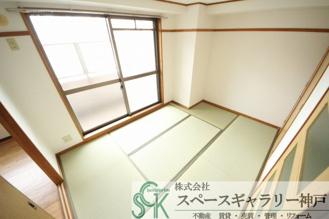 グリシーヌ静徳のその他