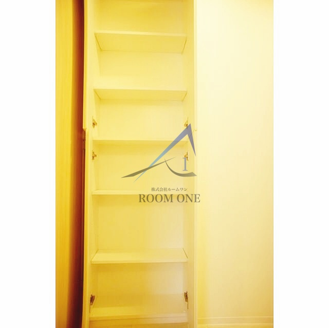 ＬＵＣＵＬＩＡ　ＣＯＵＲＴの内装