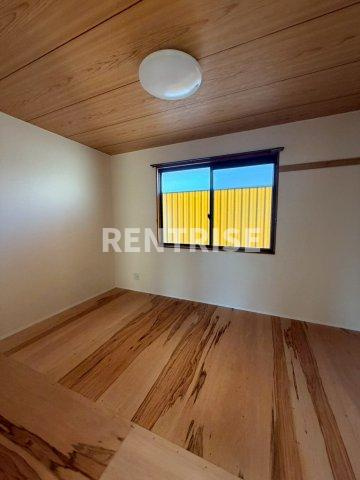 ベルクローバー B棟のエントランス