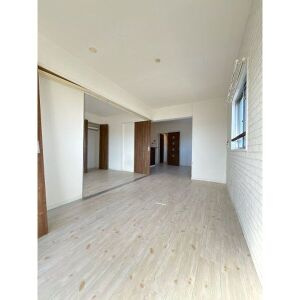 大脇マンションの居間・リビング