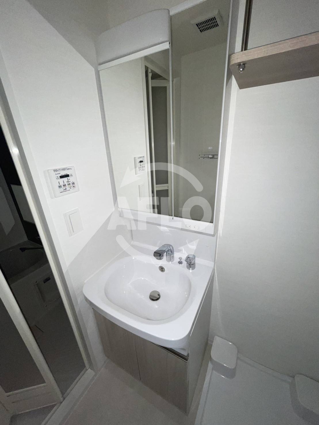 レジュールアッシュアーバンイールの独立洗面台|レジュールアッシュアーバンイーレ　独立洗面台