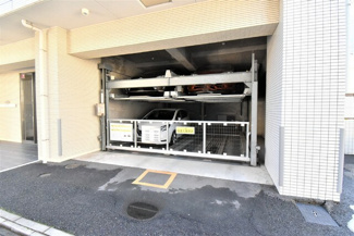 【駐車場】