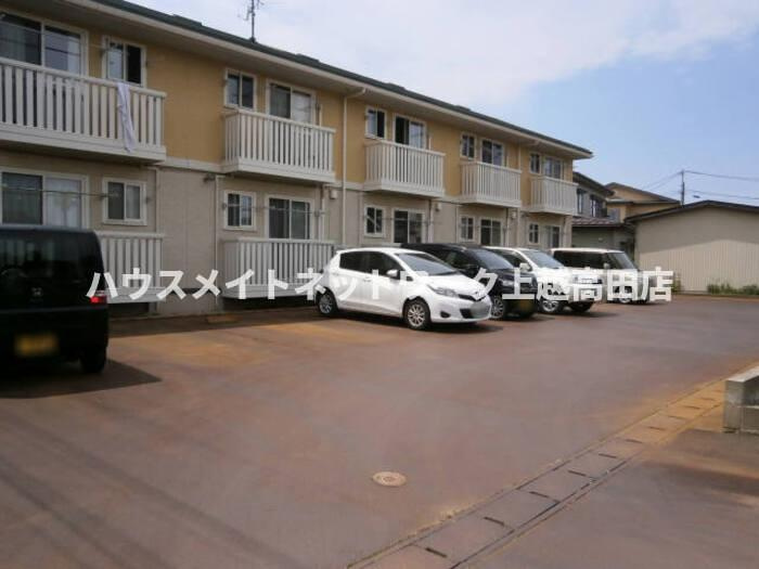 グランルーチェの駐車場|駐車場