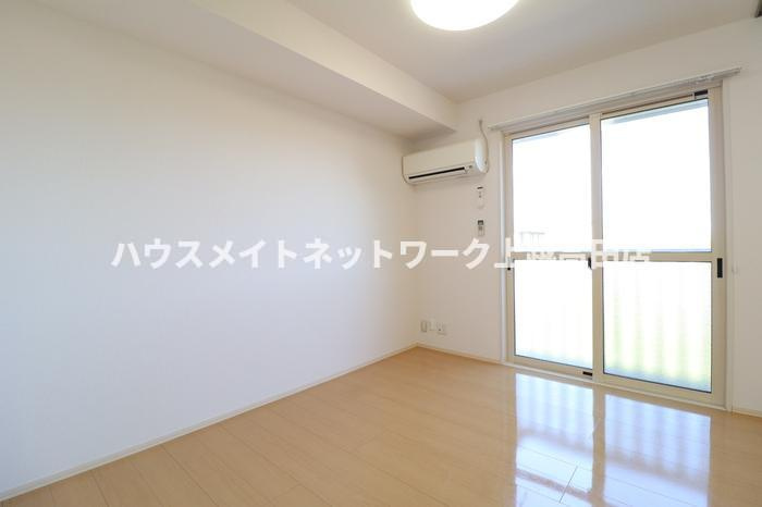 グランルーチェの居間・リビング|ＬＤＫ