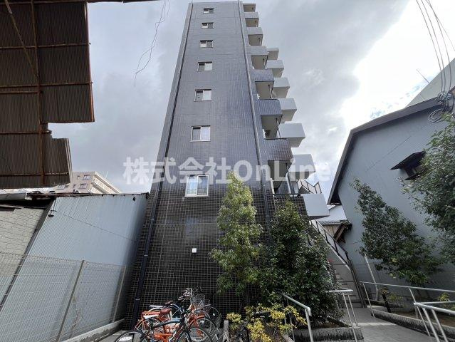 ヒルズ八尾本町の外観