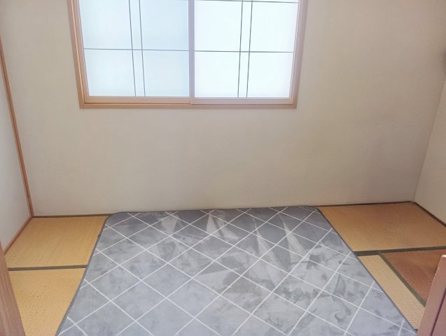 売中古戸建　静岡市葵区城北２丁目の和室|障子によってやわらかい光が入る和室。