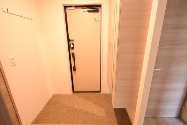 ブリランテ森南町の玄関