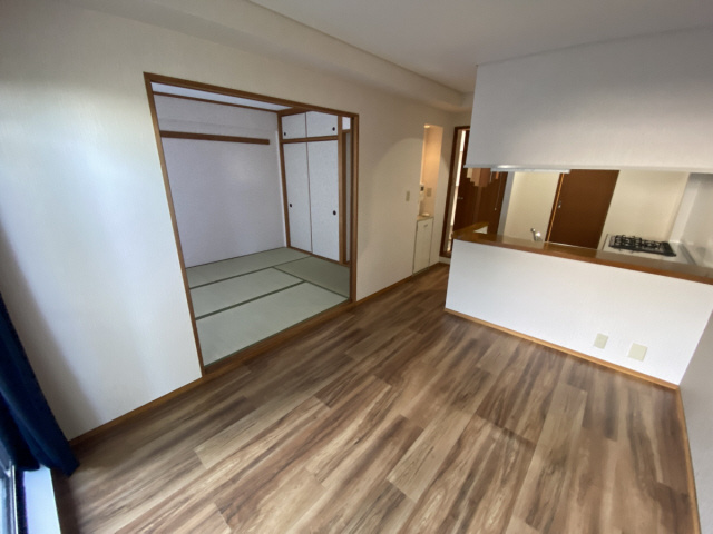 ペンコート芦屋の居間・リビング