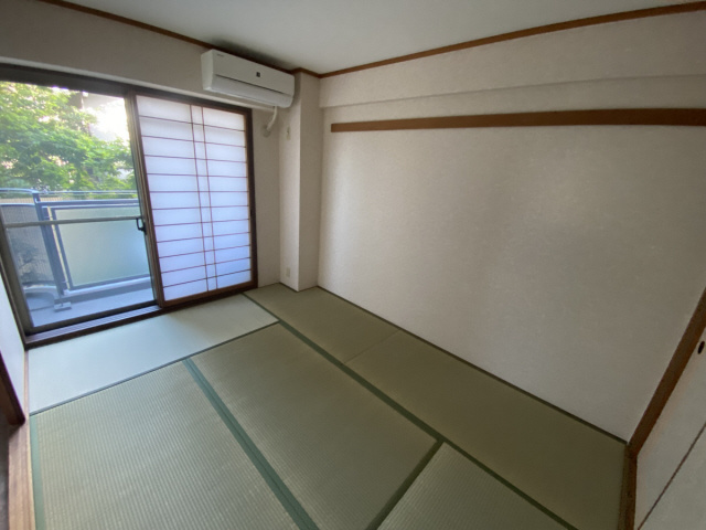 ペンコート芦屋の居間・リビング