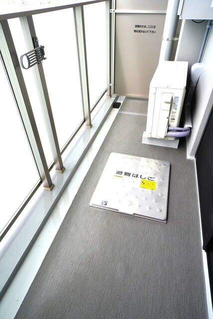 Ｊ．ＧＲＡＮ　Ｃｏｕｒｔ　品川西大井ＷＥＳＴのバルコニー