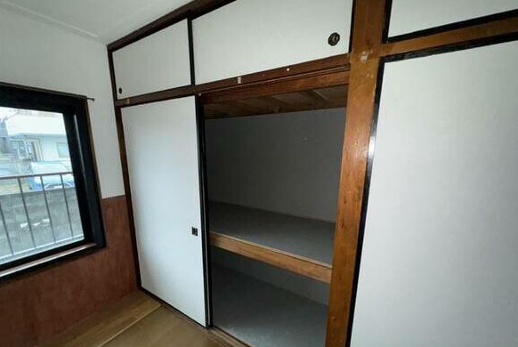 津川アパートの収納