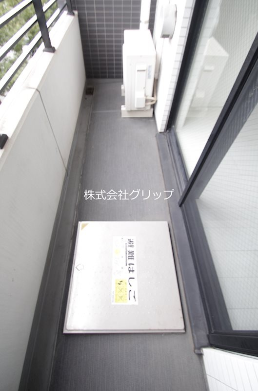 Le'a横濱鶴見中央のバルコニー