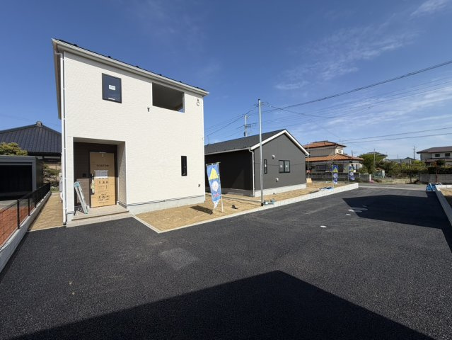 【駐車場】 | 神栖市知手5号棟 | 即日のご見学も可能です。お気軽に0476-37-3888までお問合せ下さい。