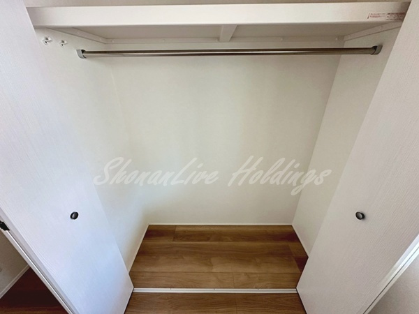 平塚市桃浜町のアパートの収納|同施工物件