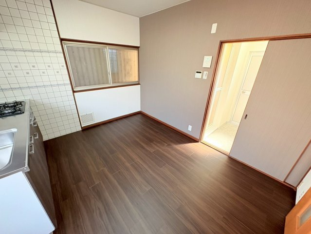 篠原本町1丁目貸家の居間・リビング