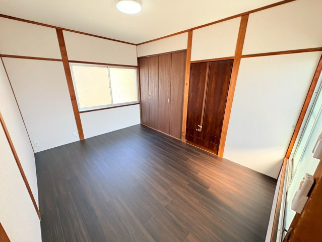 篠原本町1丁目貸家の居間・リビング