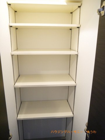 【収納】 | 日神デュオステージ王子 | 大容量の収納スペースで住空間はスッキリ広々。