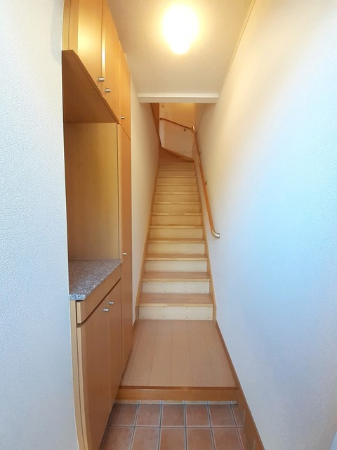 モダン・エディフィスⅡの玄関|玄関