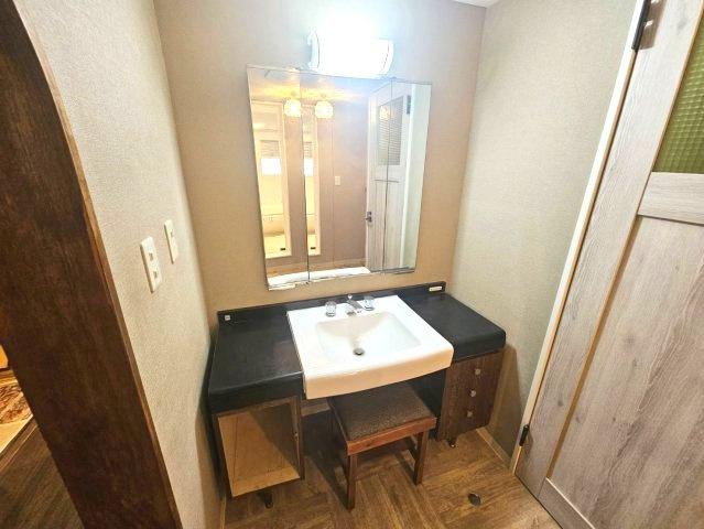 北御影アーバンライフの独立洗面台