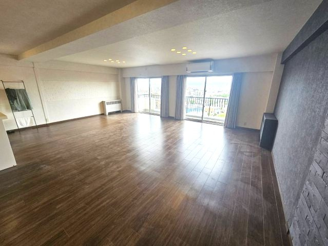 北御影アーバンライフの居間・リビング