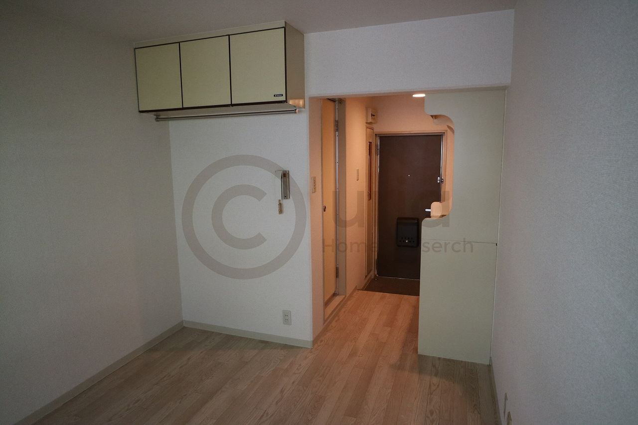 メゾン・ド・エクランの居間・リビング