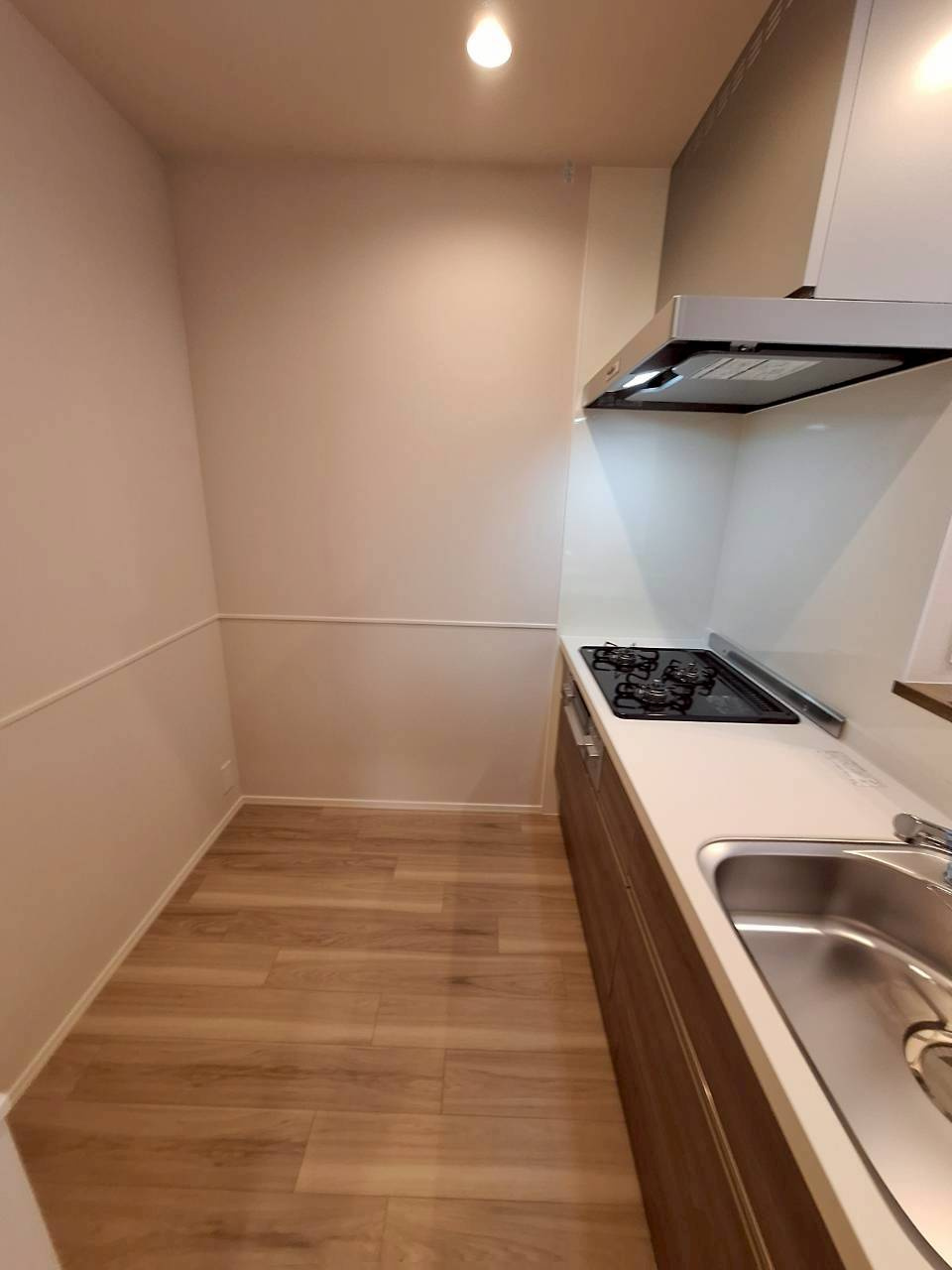 ＳＯＵＴＨＥＲＮ－Ｓｔ＿Ｒｏｕｔｅ３３のキッチン