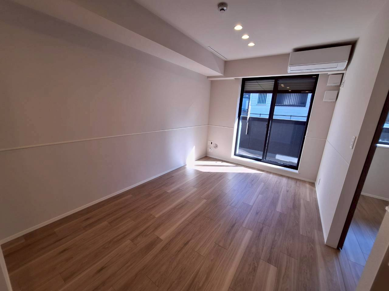 ＳＯＵＴＨＥＲＮ－Ｓｔ＿Ｒｏｕｔｅ３３の居間・リビング