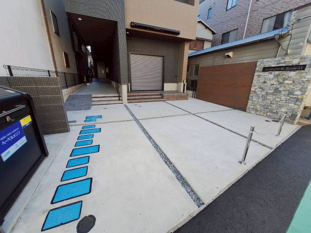 ＳＯＵＴＨＥＲＮ－Ｓｔ＿Ｒｏｕｔｅ３３の駐車場