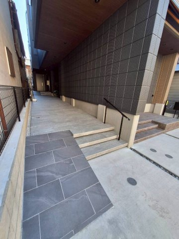 ＳＯＵＴＨＥＲＮ－Ｓｔ＿Ｒｏｕｔｅ３３のロビー