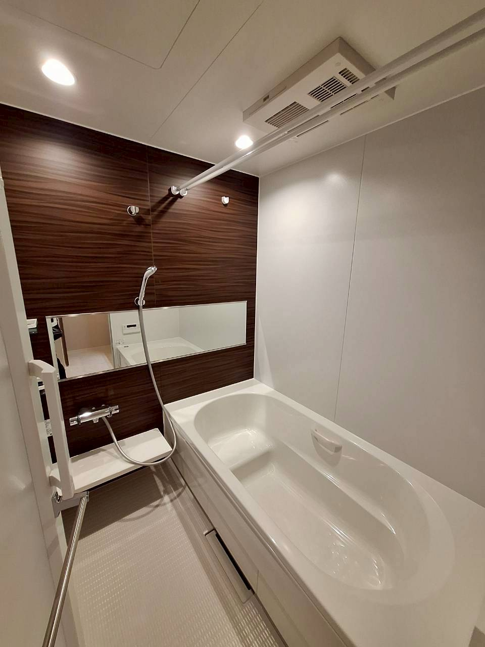 ＳＯＵＴＨＥＲＮ－Ｓｔ＿Ｒｏｕｔｅ３３の浴室