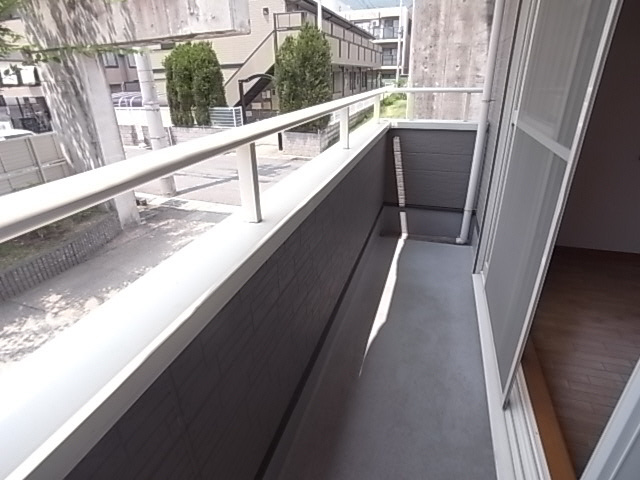 ガーデンハイツ芦屋のバルコニー