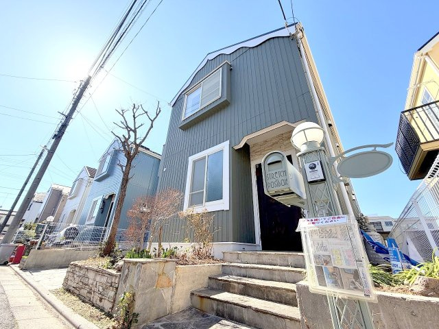 昭島市郷地町３丁目　リフォーム戸建の外観