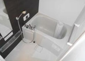 パセオ26の浴室