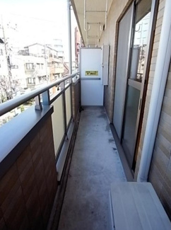 【バルコニー】