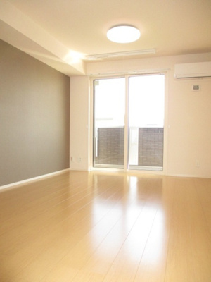 【居間・リビング】 | ノーブル西幸 | イメージ写真です。