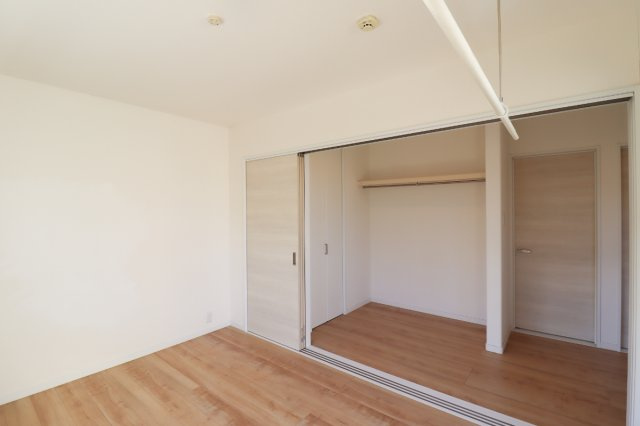 宇治琵琶の洋室